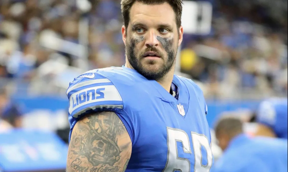 Taylor Decker Bio, age, height, ethnicity, family, college, 40 time