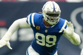 Colts agree to two-year, $46 million contract extension with DT DeForest Buckner
