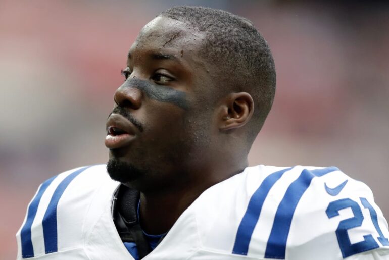 Former NFL CB Vontae Davis dies at age of 35